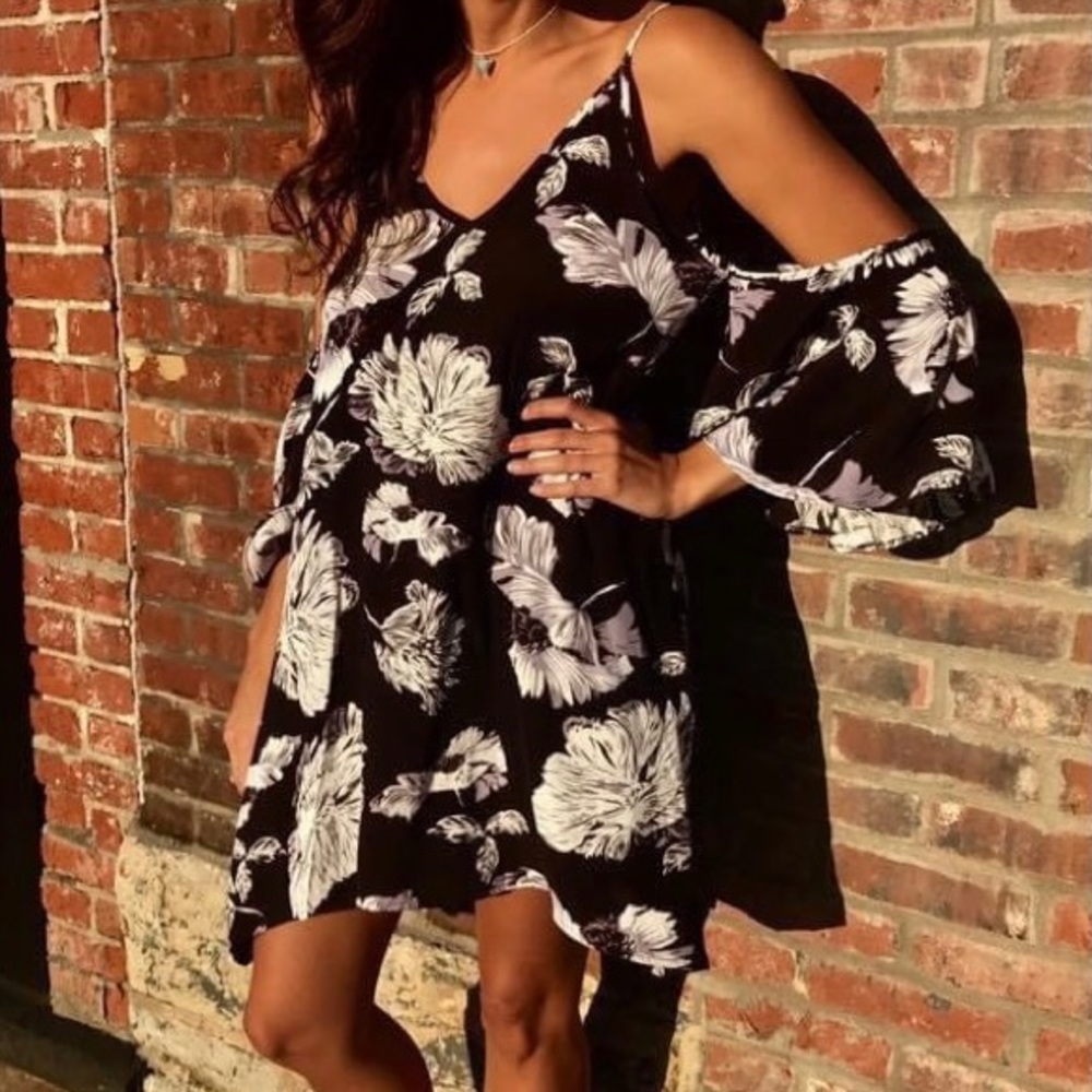 Audrey 3+1 floral dress